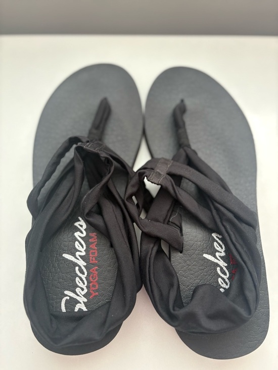 Skechers Shoes - Skechers Black Yoga Foam Twist-Style Fabric Sandals